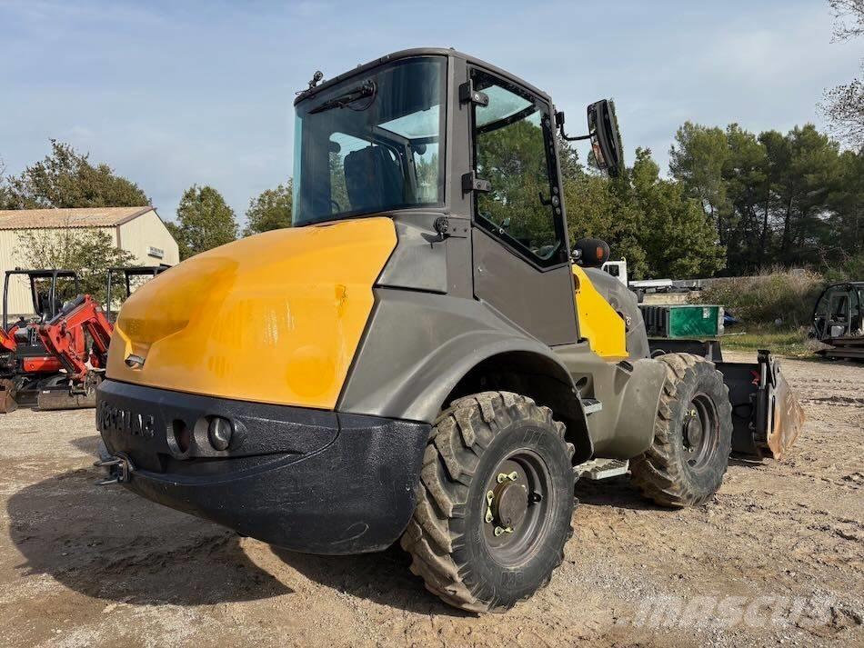 Mecalac AS 700 Incarcator pe pneuri