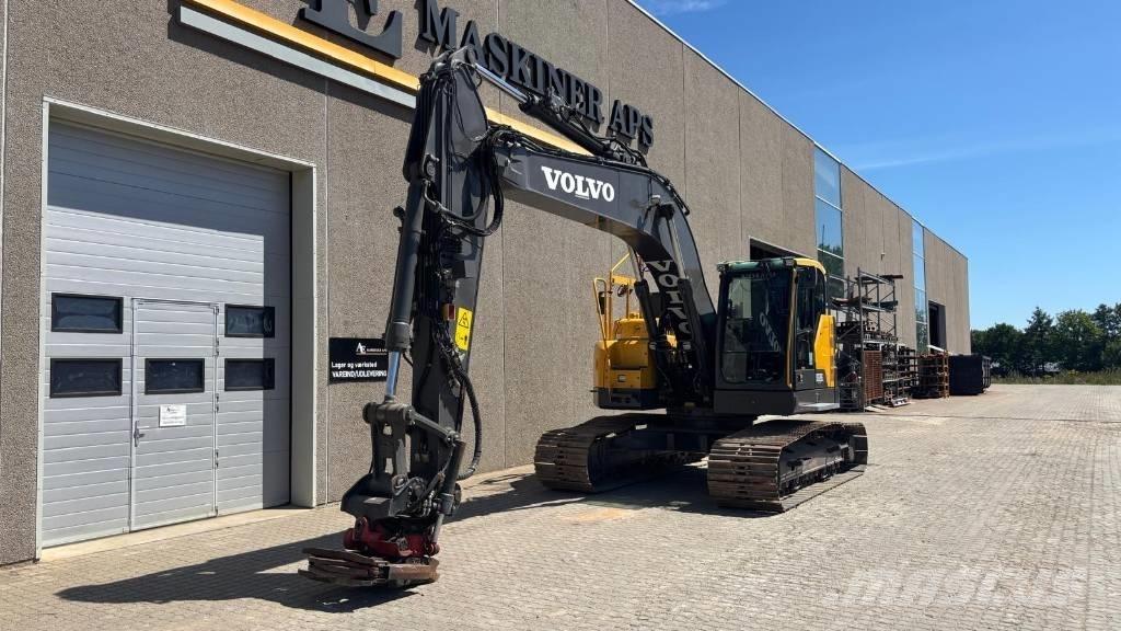 Volvo ECR 235 EL Excavatoare pe șenile
