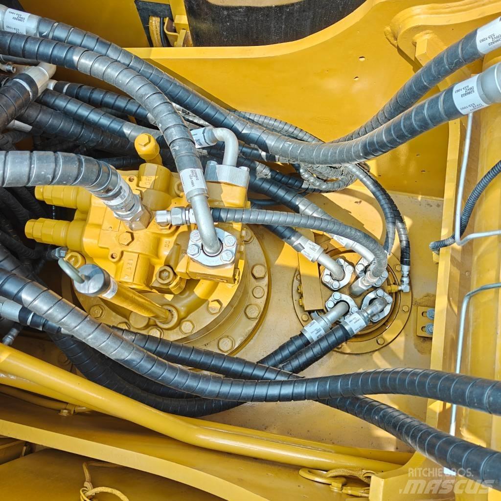 CAT 320D2L Excavatoare pe șenile
