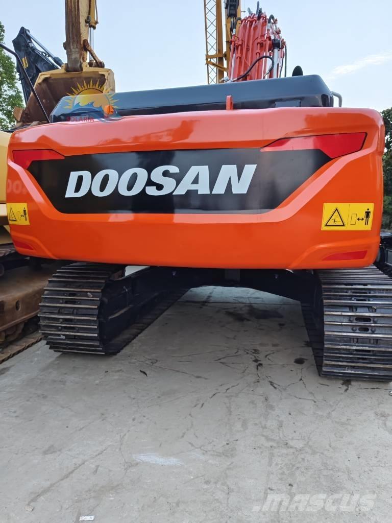 Doosan DX 300 LC Excavatoare pe șenile
