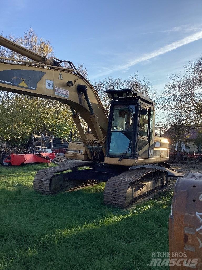 CAT 322 B Excavatoare pe șenile
