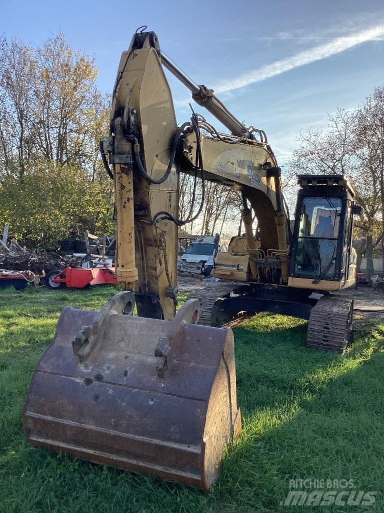 CAT 322 B Excavatoare pe șenile

