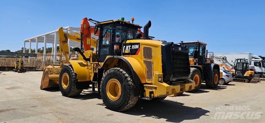 CAT 950 Incarcator pe pneuri