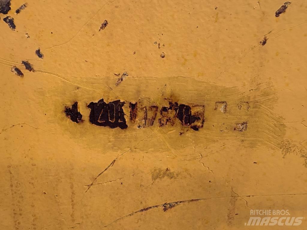 Volvo L 120 E Incarcator pe pneuri