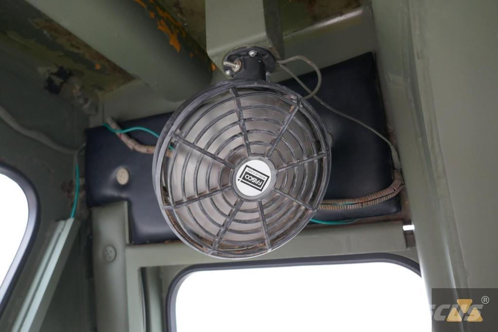 CAT D7G Ex-army Buldozere pe senile