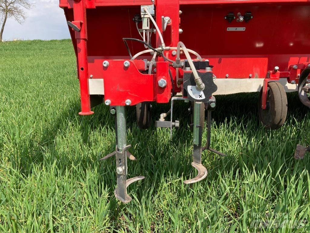 Steketee IC Weeder Cultivatoare de recolte in randuri