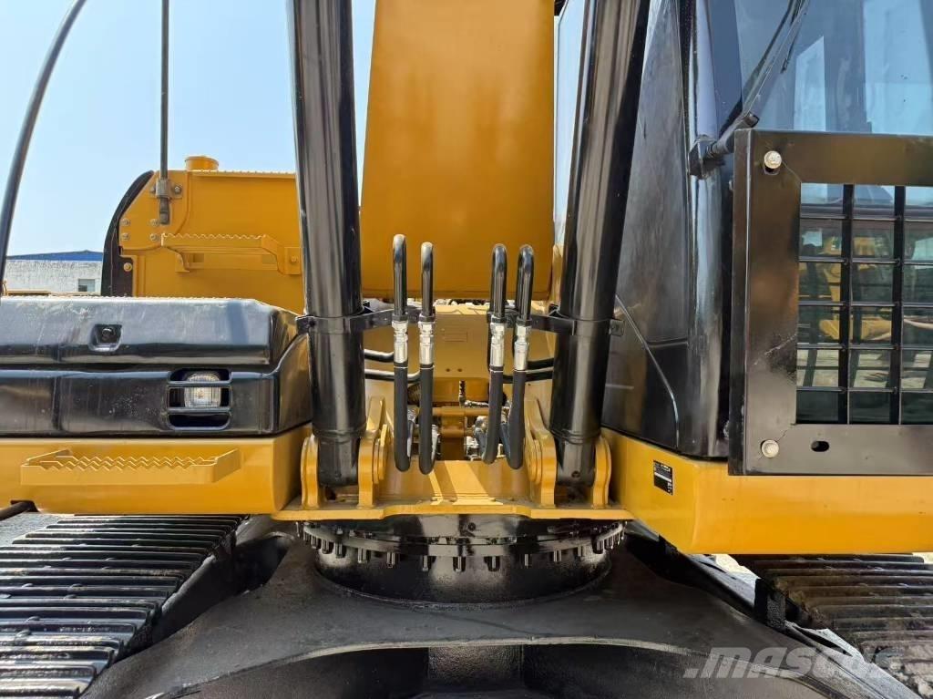 CAT cat320d Excavatoare pe șenile
