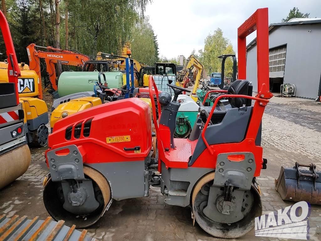 Hamm HD 12 VV Cilindri compactori dubli
