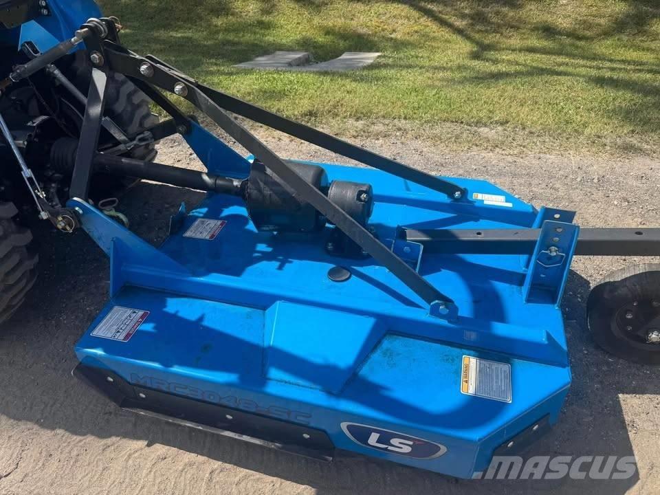 LS XJ2025 Tractoare