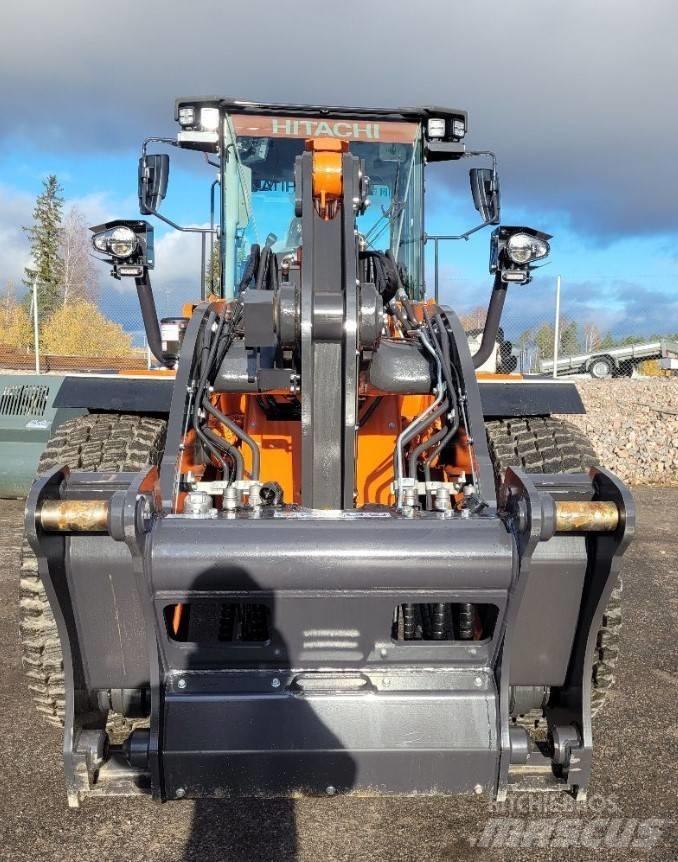 Hitachi ZW180-7 Incarcator pe pneuri