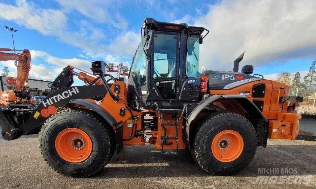 Hitachi ZW180-7 Incarcator pe pneuri