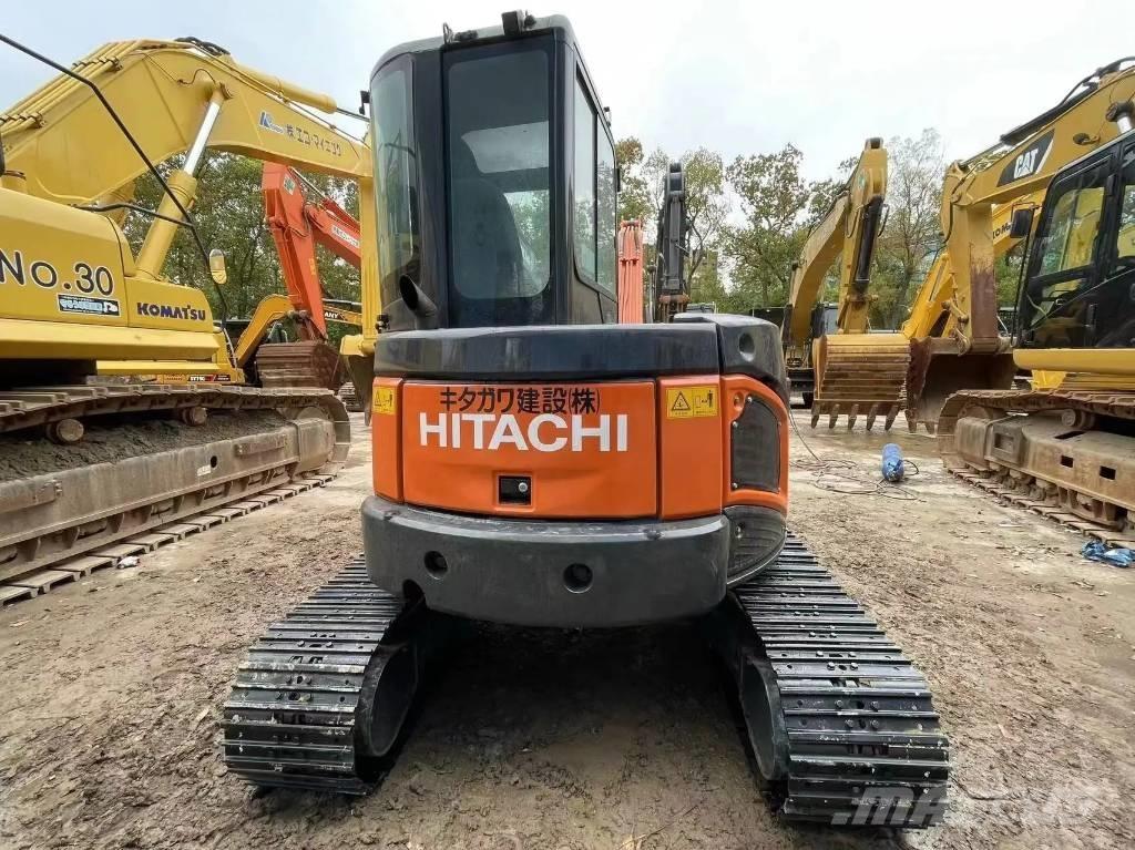 Hitachi ZX50U Mini excavatoare < 7t