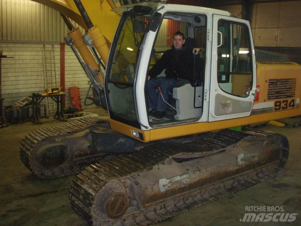 Liebherr 934 Excavatoare pe șenile
