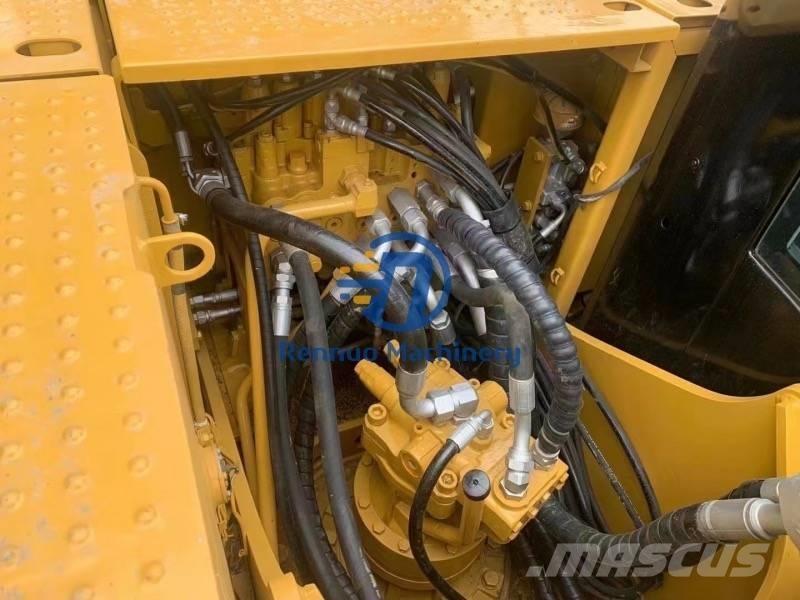 CAT 318DL Excavatoare pe șenile
