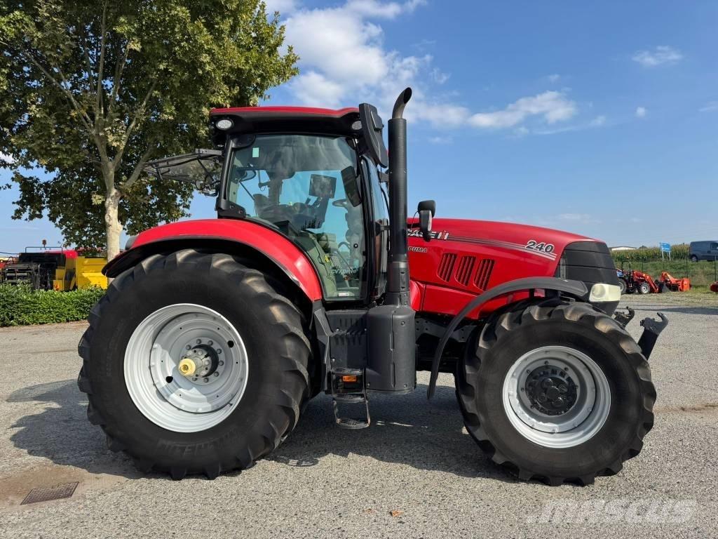 Case IH Puma 240 CVX Tractoare