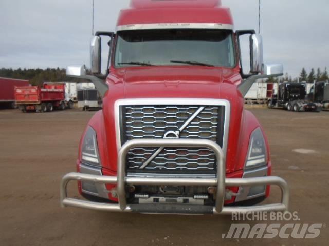 Volvo VNL Altele