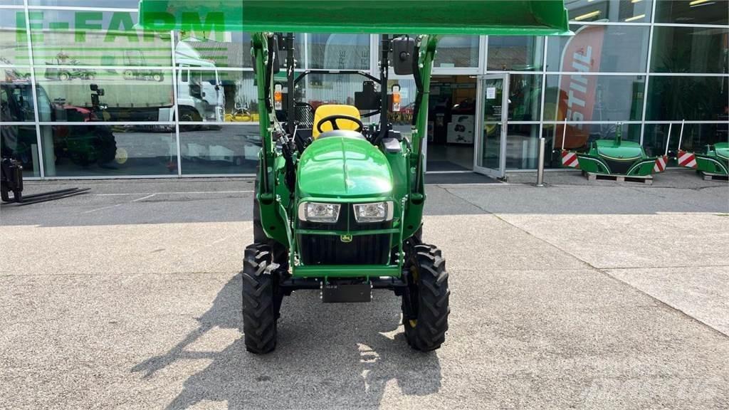 John Deere 3025E Tractoare