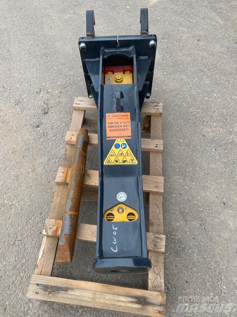 Mustang HM150 Ciocane / Concasoare