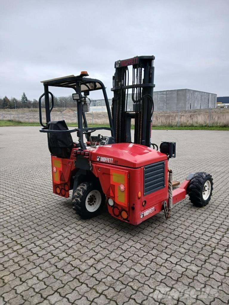 Moffett M4 25.3 Stivuitor diesel