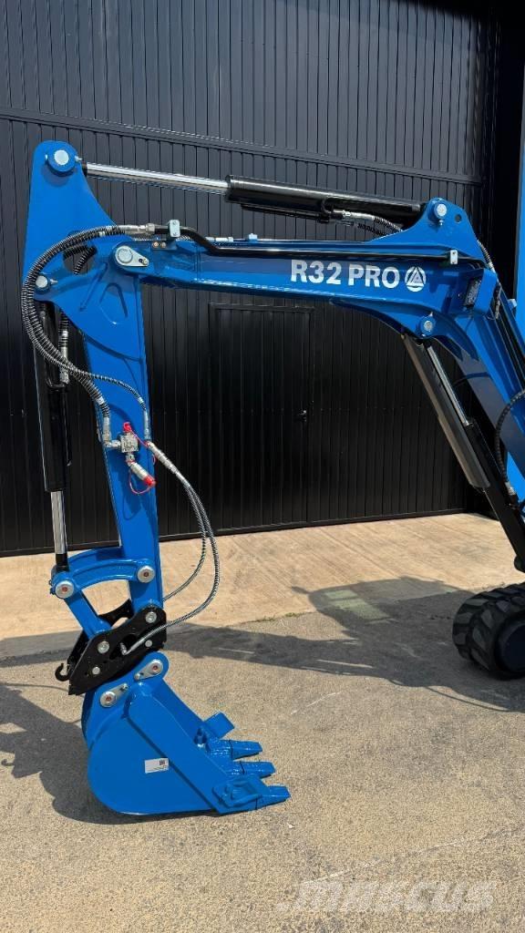 Rippa R32 PRO Mini excavatoare < 7t