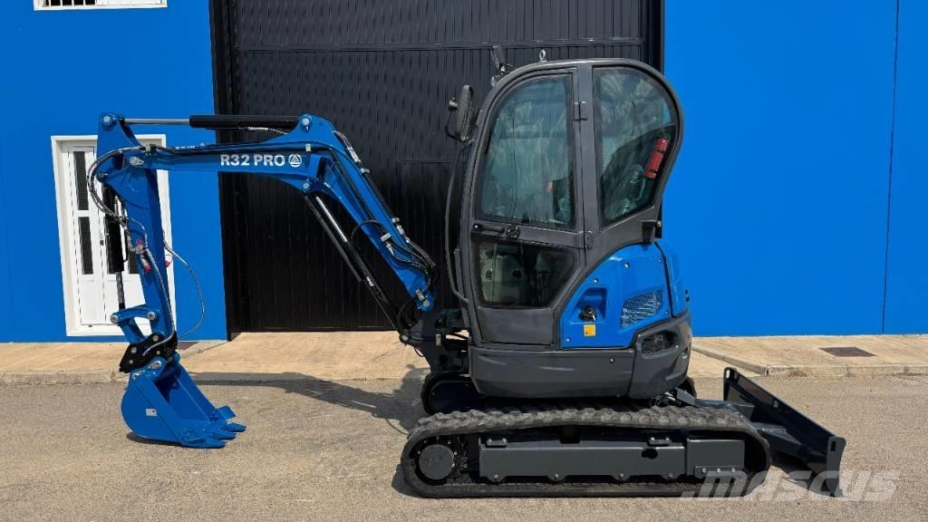 Rippa R32 PRO Mini excavatoare < 7t