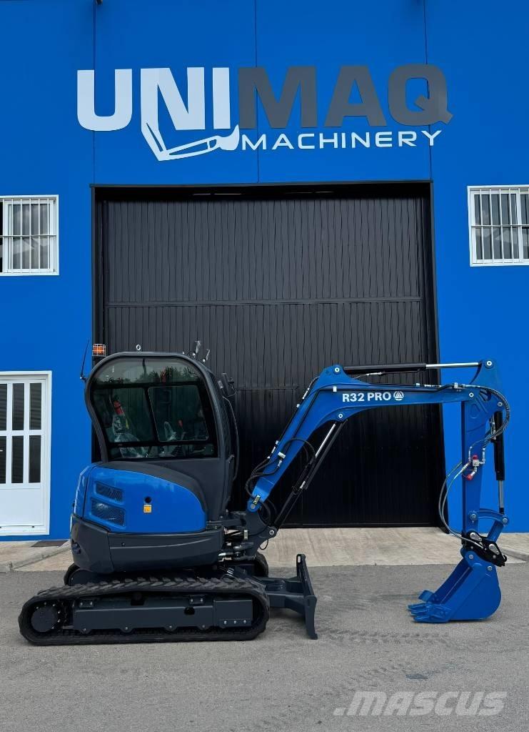 Rippa R32 PRO Mini excavatoare < 7t
