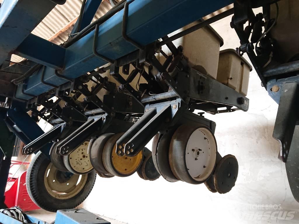 Kinze 2300 Masini cu insamantare precisa