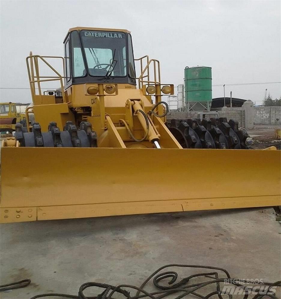 CAT 815 B Compactoare sol