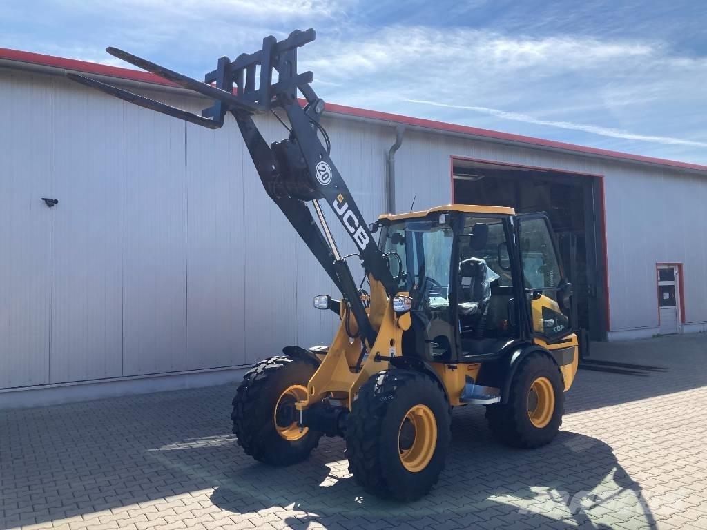 JCB 407 Incarcator pe pneuri