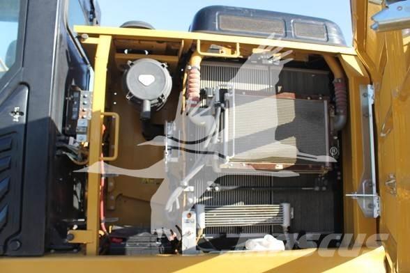 CAT 323FL Excavatoare pe șenile
