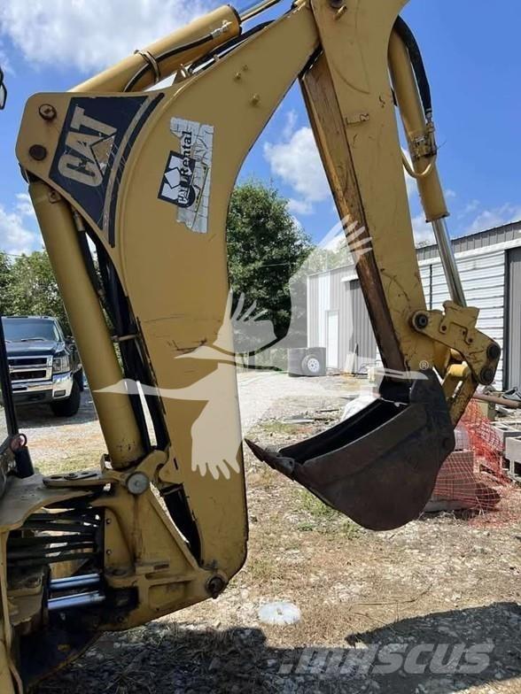 CAT 420D Buldoexcavatoare