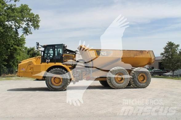CAT 745 Transportoare articulate