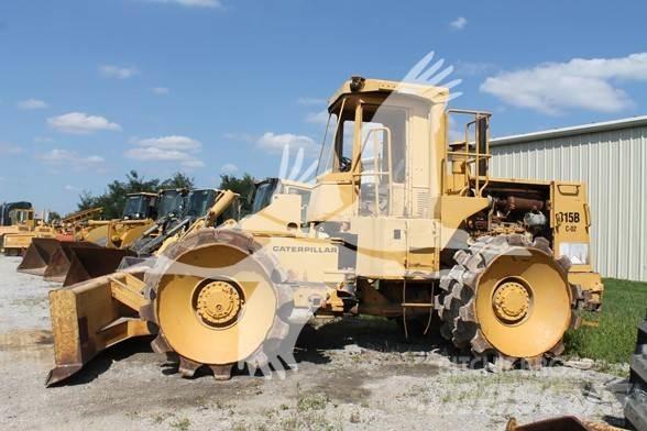CAT 815B Compactoare monocilindrice