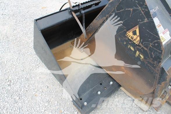 CAT 906M Incarcator pe pneuri