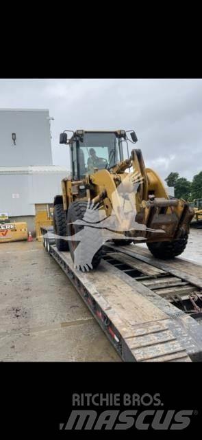 CAT 928G Incarcator pe pneuri