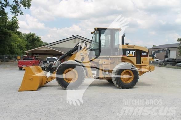 CAT 930G Incarcator pe pneuri