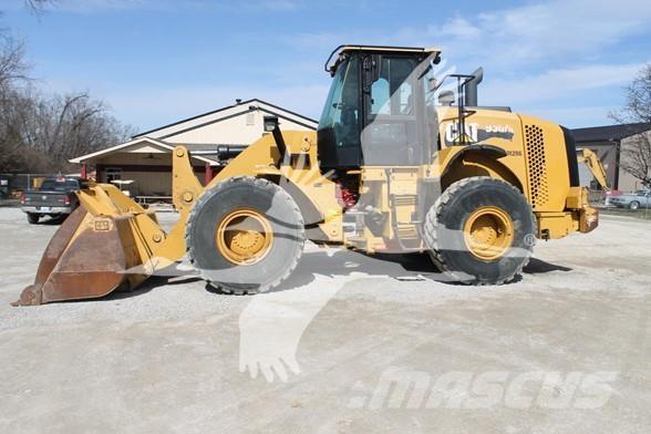 CAT 950M Incarcator pe pneuri