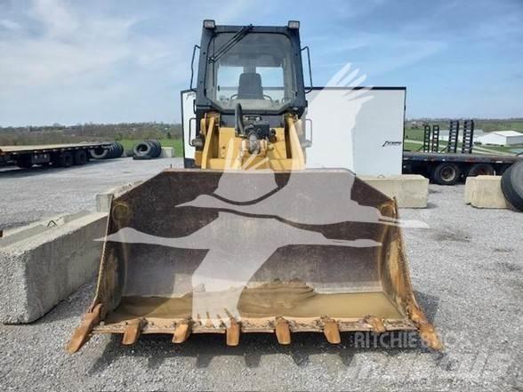CAT 953C Încarcatoare cu excavator