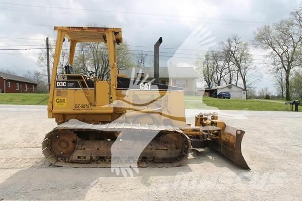 CAT D3C III Buldozere pe senile
