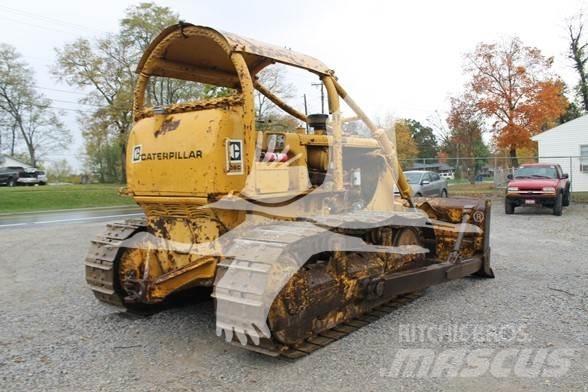 CAT D6C Buldozere pe senile
