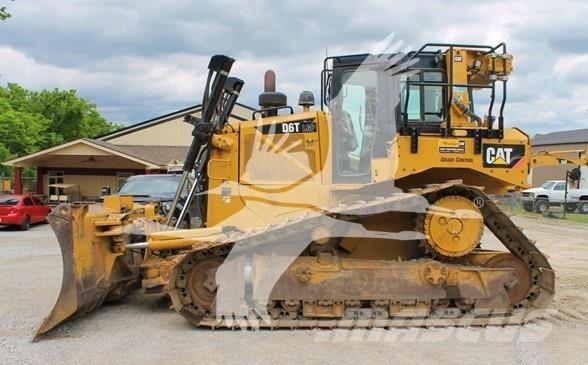 CAT D6T Buldozere pe senile