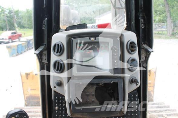 CAT D6T LGP Buldozere pe senile