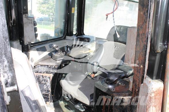 CAT D6T LGP Buldozere pe senile