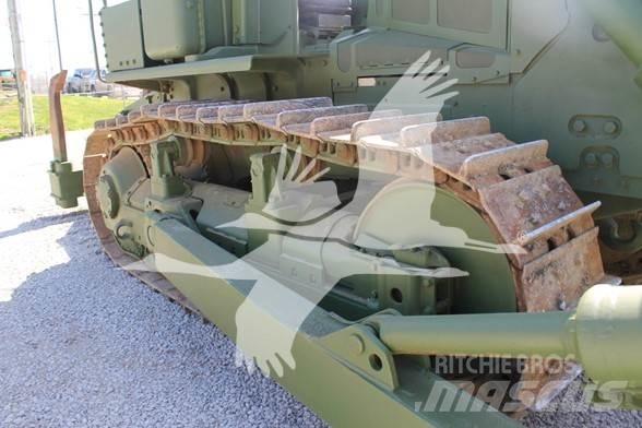 CAT D7G Buldozere pe senile