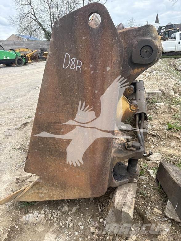 CAT D8R II Buldozere pe senile