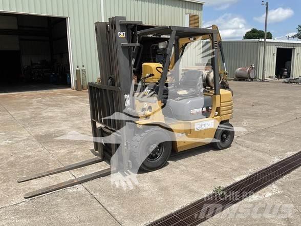 CAT GP25 Stivuitor diesel