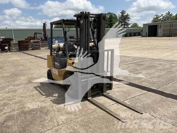 CAT GP25 Stivuitor diesel