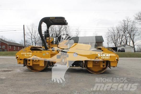 Sakai SW884 Compactoare monocilindrice