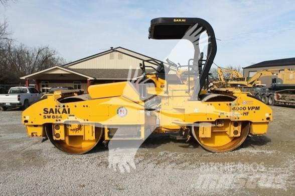 Sakai SW884 Compactoare monocilindrice