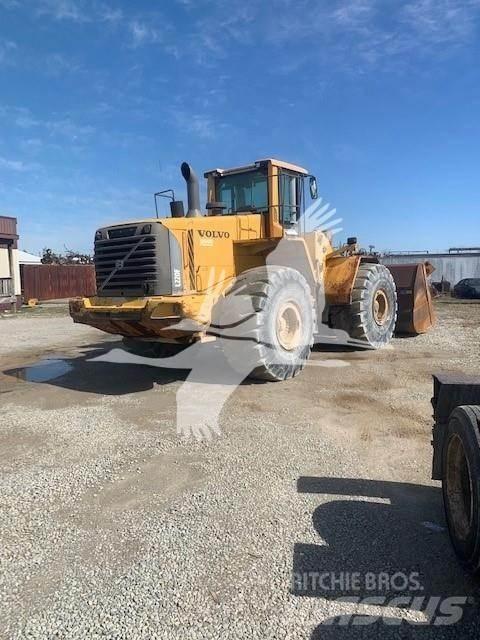Volvo L220F Incarcator pe pneuri